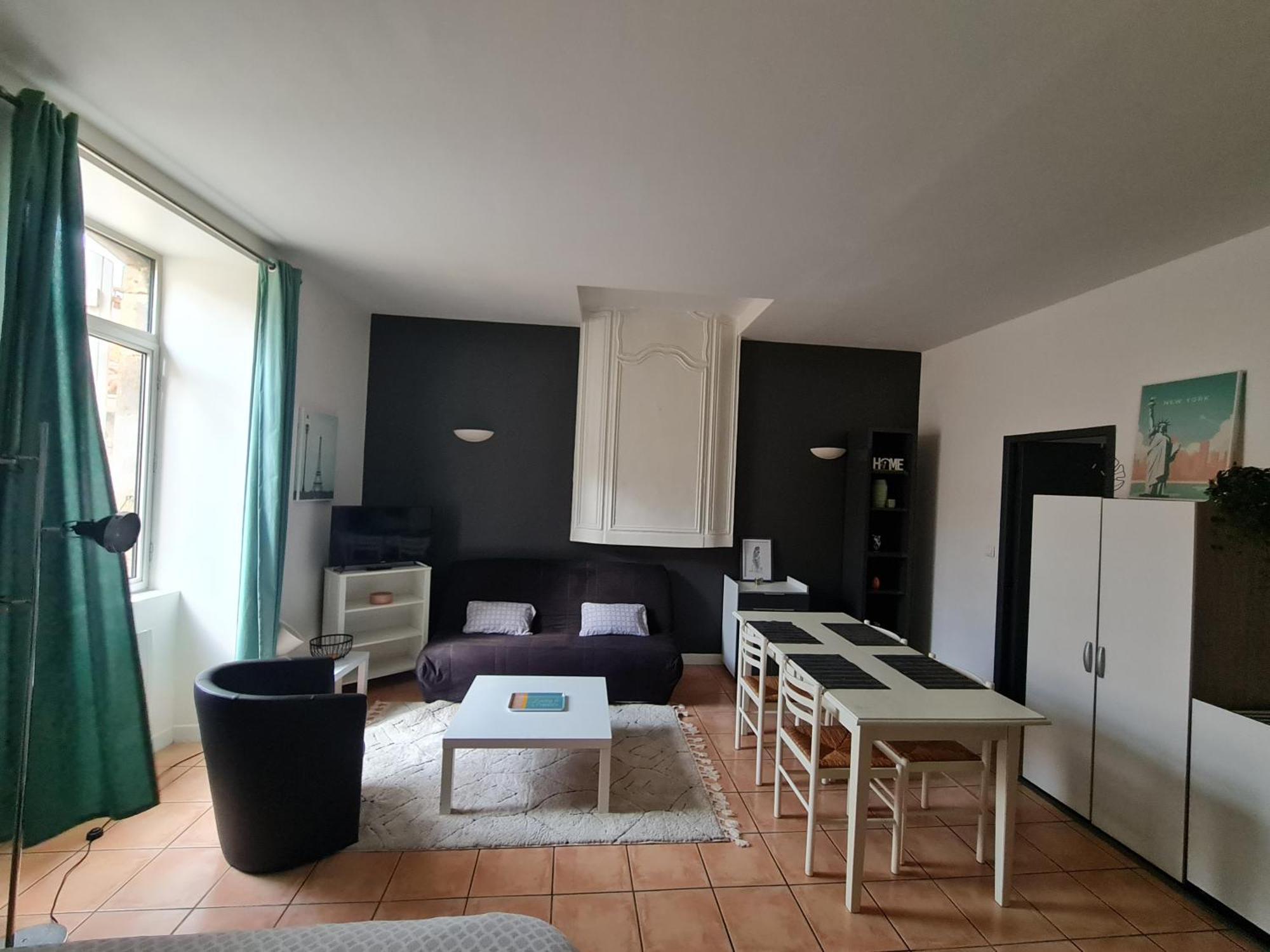 Le Prieure - Studios Jusqu'A 4 Personnes Вильнёв-ле-Безье Экстерьер фото